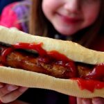 Cinque cibi da evitare per mantenere la pressione alta sotto controllo.